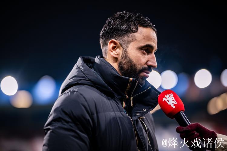 阿莫林：对4-4平局很失望，创造这么多机会比分本应完全不同