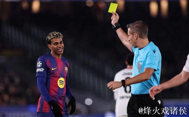 18岁亚马尔剪刀脚染黄!下轮欧冠停赛 被换下黑 18岁亚马尔剪刀脚染黄!下轮欧冠停赛 被换下黑