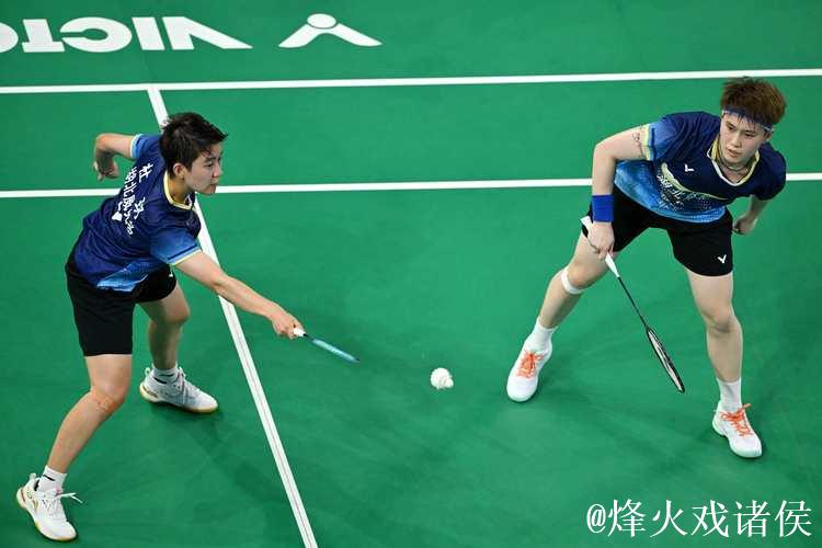 全运会羽毛球女团小组赛:浙江队战胜湖北队 全运会羽毛球女团小组赛:浙江队战胜湖北队