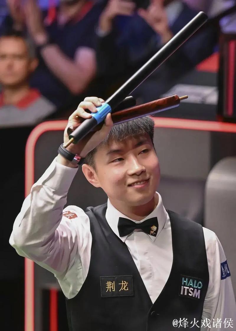 赵心童险胜塞尔比6-5 晋级斯诺克国锦赛四强 赵心童险胜塞尔比6-5 晋级斯诺克国锦赛四强