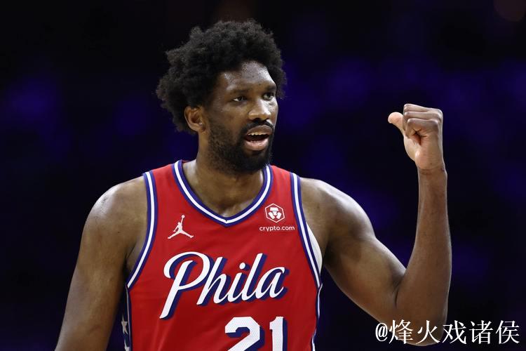 恩比德与76人达成3年1.93亿提前续约,总合同金额突破3亿 恩比德与76人达成3年1.93亿提前续约,总合同金额突破3亿