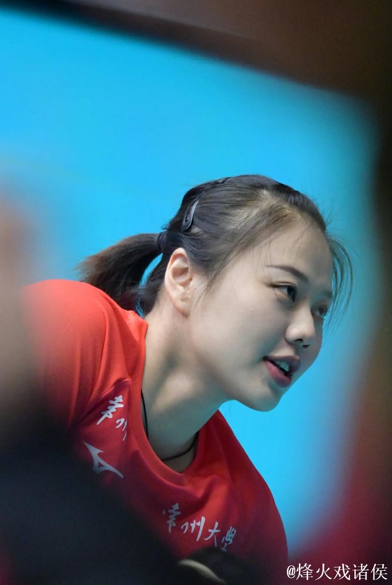 龚翔宇:中国女排潜力无限,未来定会更上一层楼 龚翔宇:中国女排潜力无限,未来定会更上一层楼